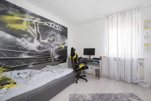 Schlafzimmer EG - 