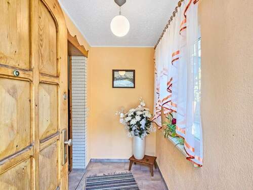 Eingangsbereich - 6 Zimmer Einfamilienhaus zum Kaufen in Bad Lobenstein