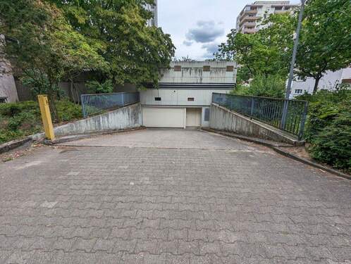 Tiefgaragenbox Darmstadt - Garage, Stellplatz in Darmstadt zum Kaufen