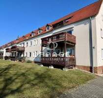 *** Leerstehende, helle 4-Zimmer-Wohnung mit Südbalkon, Stellplatz und Gestaltungspotenzial *** - Tröglitz