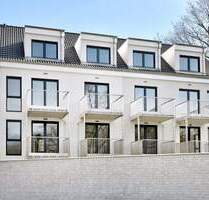 Helle 2-Zimmer-Etagenwohnung im idyllischen Westend - Einbauküche, Fußbodenheizung und Balkon - Berlin