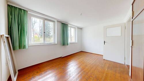 Zimmer - Einfamilienhaus mit 220,00 m&sup2; in Groitzsch zum Kaufen