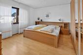 6V7A2268 - 
