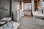 6V7A2259 - 
