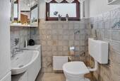 6V7A2283 - 