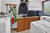 6V7A2293 - 