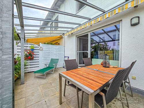 Überdachte Terrasse - 