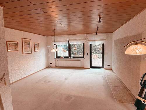 Wohnzimmer - 6 Zimmer Doppelhaushälfte in Lahnstein