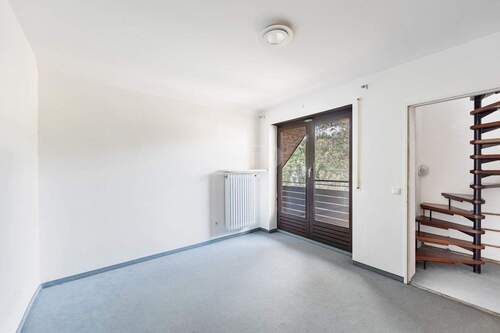 Schlafzimmer mit Balkon - 