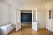 Zimmer 3 - 