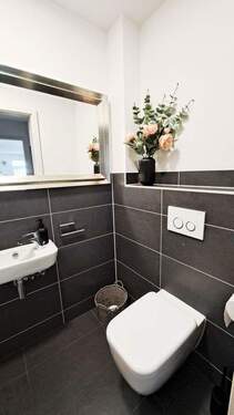 Gäste WC - 4 Zimmer Terrassenwohnung in Feucht