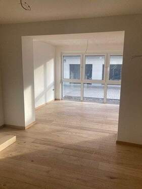 Wohnbereich - Etagenwohnung mit 93,00 m&sup2; in Jena zum Kaufen