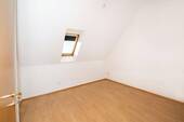 Büro oder Kinderzimmer - 3 Zimmer Etagenwohnung in Deggendorf