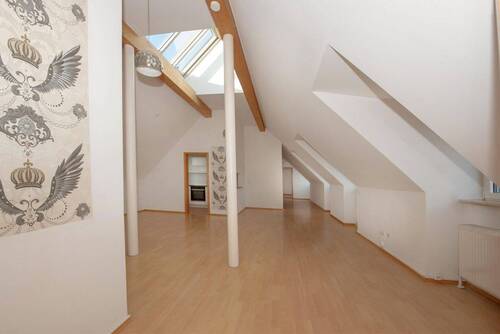 Wohnbereich - Etagenwohnung mit 95,00 m² in Deggendorf zum Kaufen