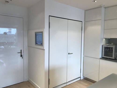 Eingang m. Blick auf HWR Raum - 