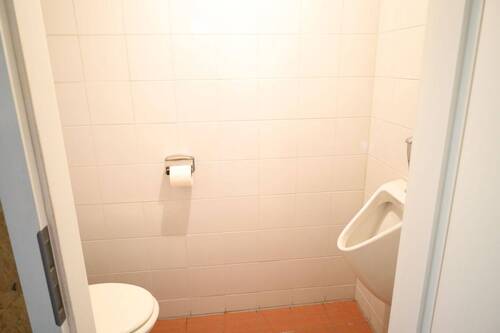 Toilette UG - 