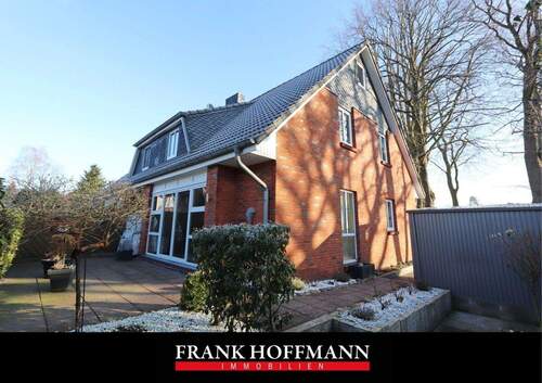 V7590P Titelbild - Sehr gepflegte Doppelhaushälfte in zentraler Lage von Bad Bramstedt!
