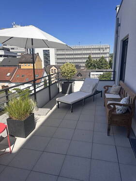 Bild 1 - Moderne 3-Zimmer-Wohnung mit großer Terrasse in Aschaffenburg
