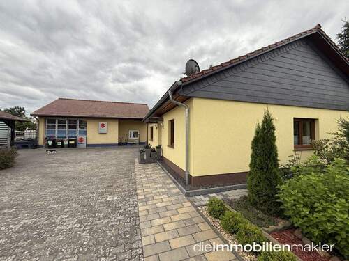 Hausansicht - 3 Zimmer Mehrfamilienhaus, Wohnhaus zum Kaufen in Lübben (Spreewald)