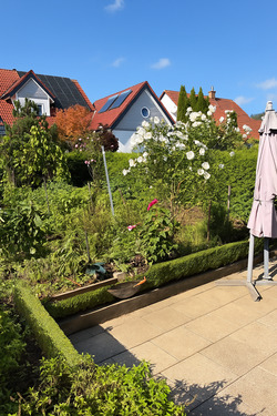 Terrasse und Garten - 4 Zimmer Doppelhaushälfte zum Kaufen in Wettenberg