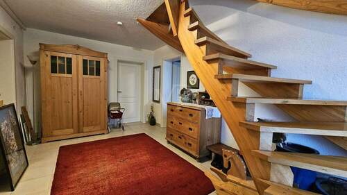 Eingangsdiele EG/Souterrain - 