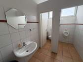WC-Anlage Büros EG - 