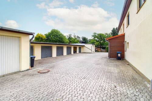 Hofanlage - 