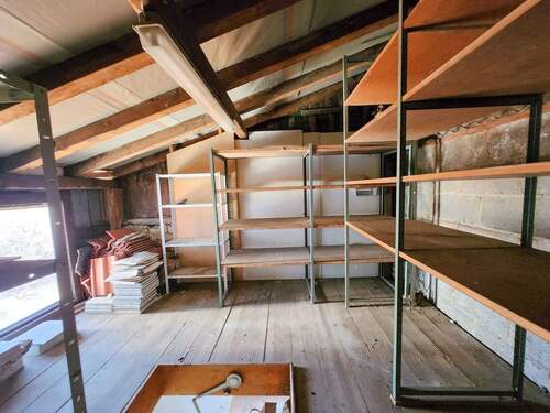 Dachboden 2 - 