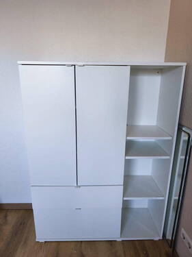 Möbel die übern. w. kö. - 