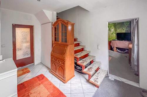 Treppenhaus-HauptH - Einfamilienhaus in Neustadt am Rübenberge zum Kaufen