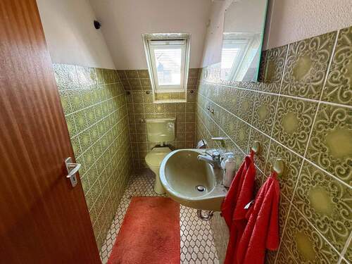 WC im Dachgeschoss - 