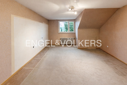 Schlafzimmer im Dachgeschoss - 