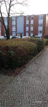 Blick aufs Haus - 3 Zimmer Etagenwohnung in Berlin