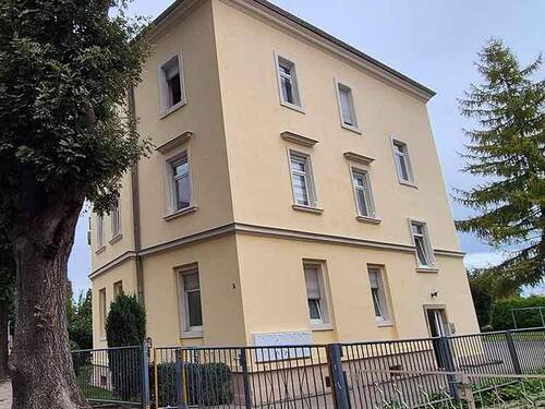 Gebäudeansicht - 2 Zimmer Etagenwohnung in Dresden