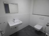 WC-Anlage - Halle in Tornesch zur Miete
