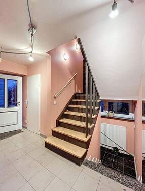 Bild 2 - 5 Zimmer Doppelhaushälfte zum Kaufen in St.Ingbert