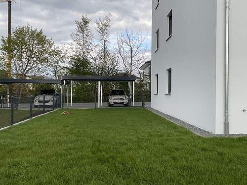 ihr eigener großer Garten - 