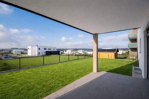 Herrlicher Ausblick - 3 Zimmer Etagenwohnung in Deining