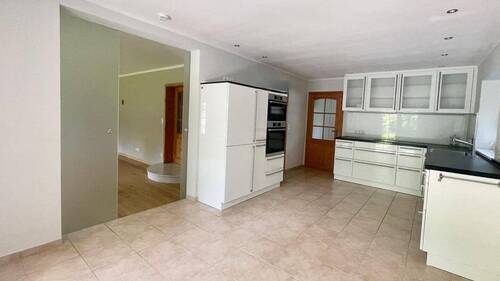 Bild 3 - 7 Zimmer Einfamilienhaus in Reinfeld