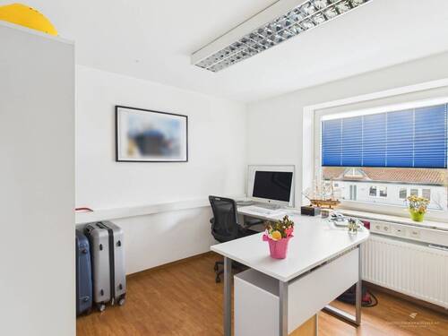Büro 4 - 
