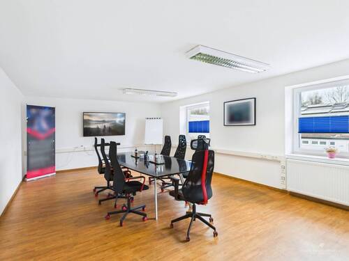 Büro 5 - 