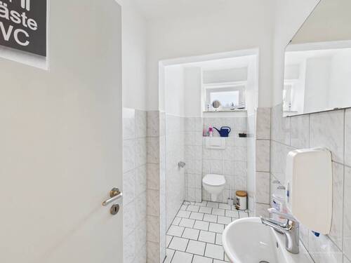 WC - Büro mit 87,00 m&sup2; in Bremerhaven / Fischereihafen zur Miete