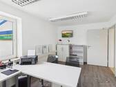 Büro 1 - 