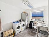 Büro 2 - 