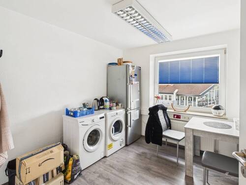 Büro 2 - 