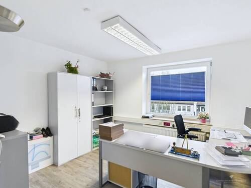 Büro 3 - 