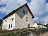 Seitliche Ansicht - 9 Zimmer Mehrfamilienhaus, Wohnhaus in Montabaur