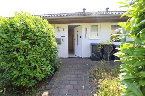 Hauseingang - Einfamilienhaus mit 132,20 m² in Blankenheim zum Kaufen