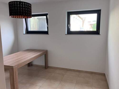 offener Wohn-/Essbereich - Etagenwohnung mit 40,00 m² in Erlangen zur Miete