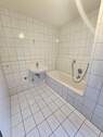 Wanne und Dusche - 